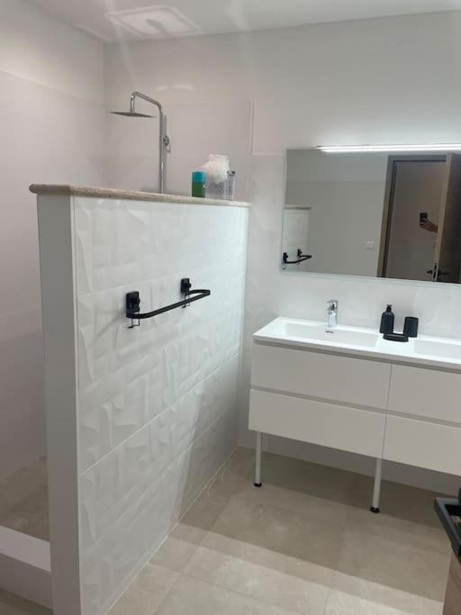 Havre De Paix En Provence : Maison Avec Piscine Salernes Εξωτερικό φωτογραφία